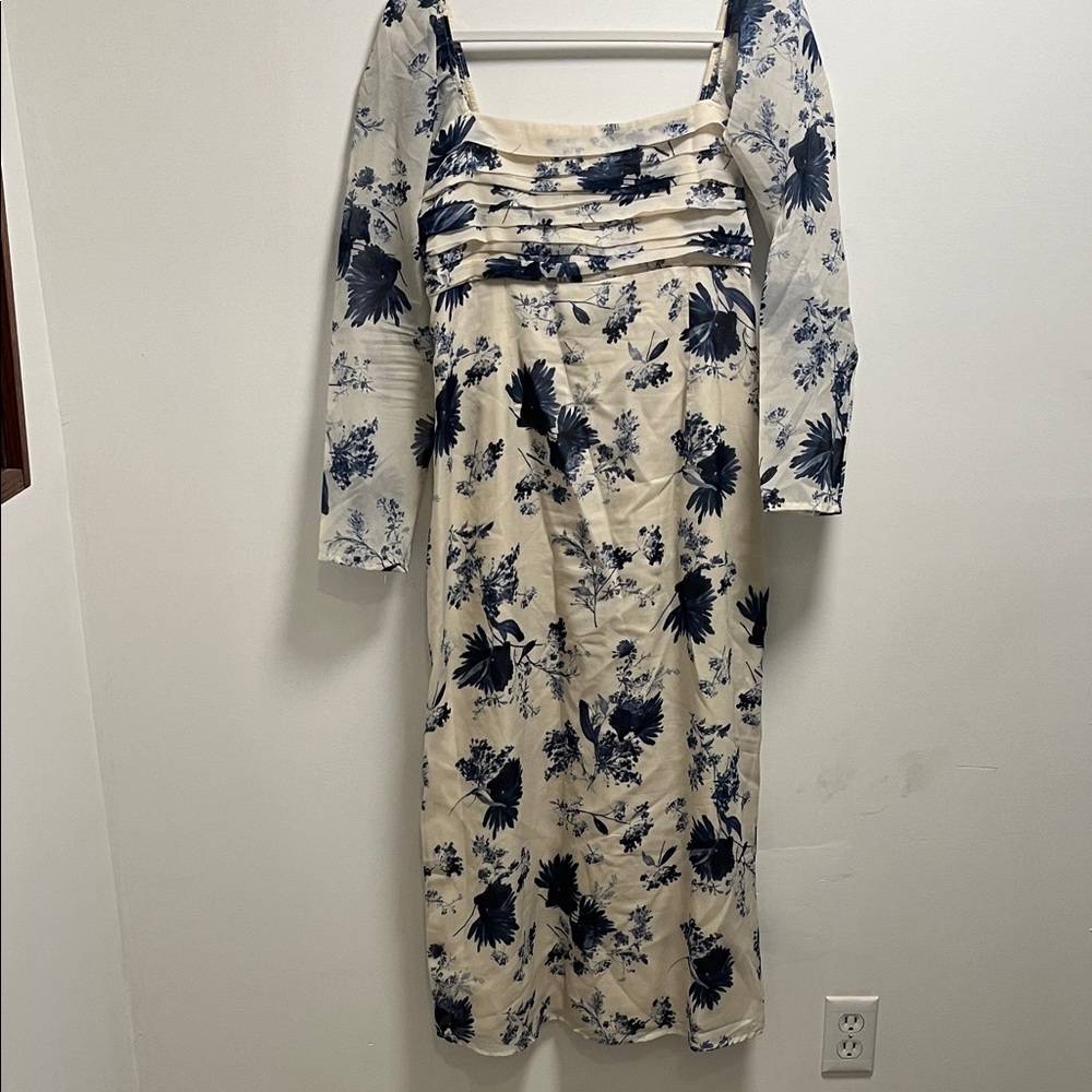 Abercrombie & Fitch Navy Floral Long Sleeve Dress